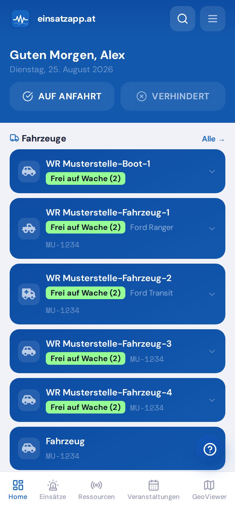 Dashboard am Handy, weiter unten: Verfügbarkeit, Fahrzeug, Anmeldungen